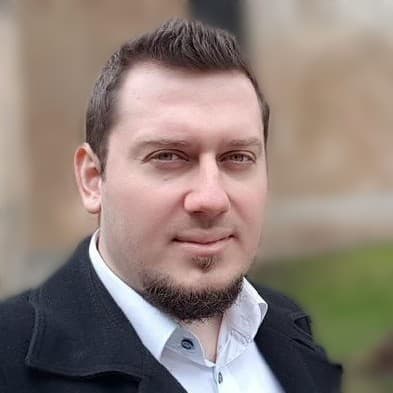 Laurentiu Nichitean, Lead AEM Developer and Adobe Experience Cloud architect